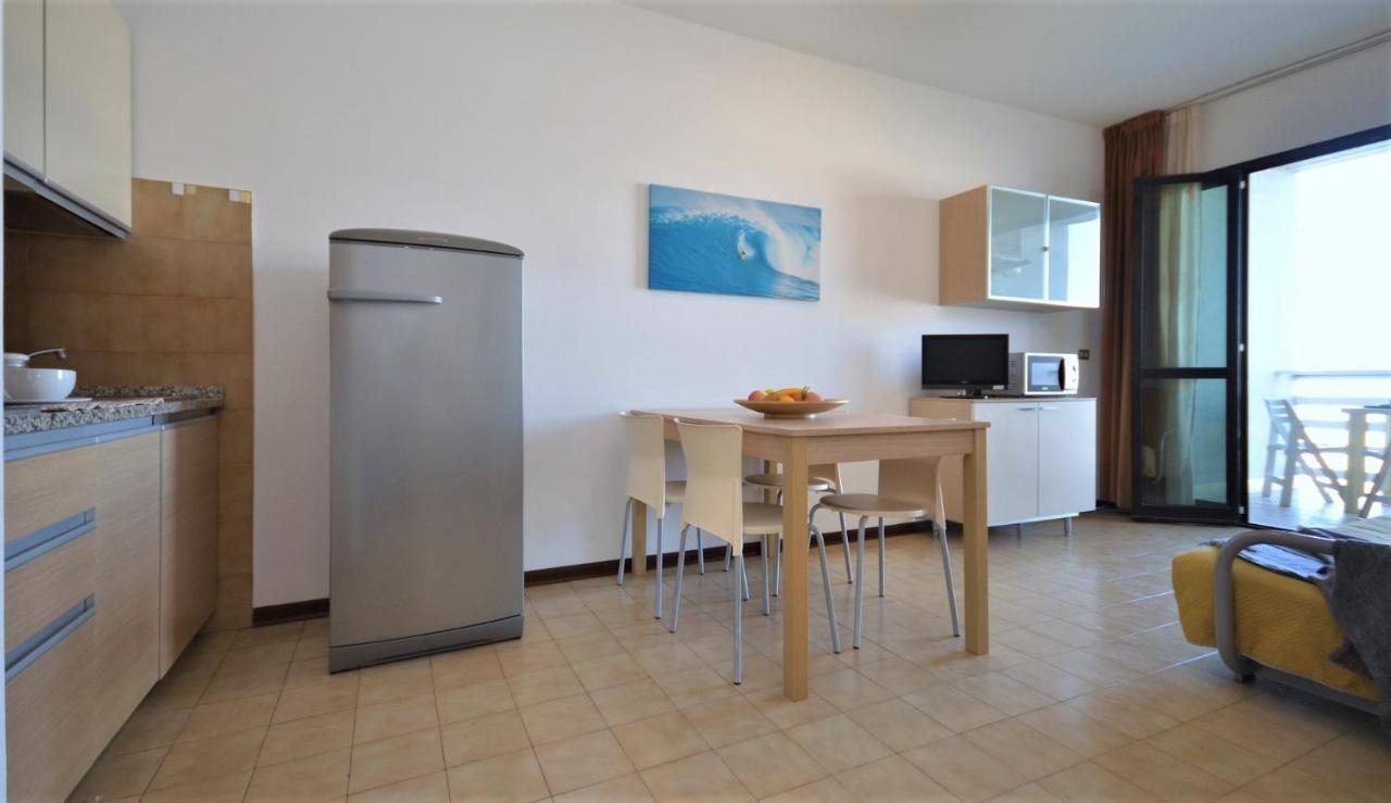 Residenza Olimpo Apartment Линяно Сабиадоро Екстериор снимка