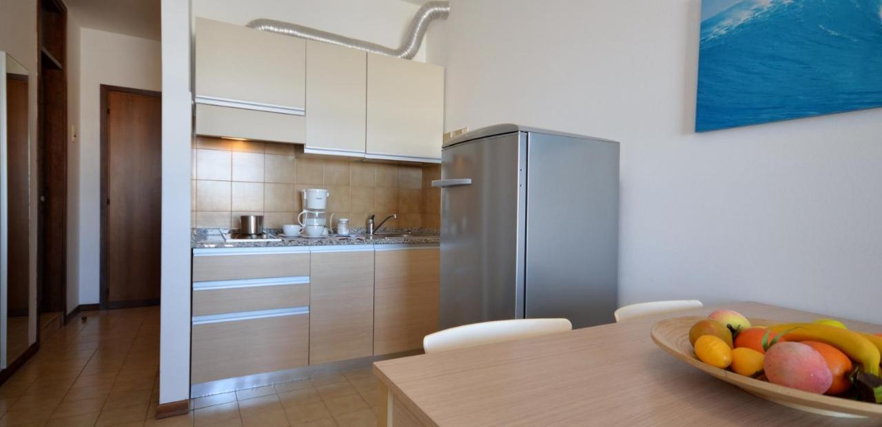 Residenza Olimpo Apartment Линяно Сабиадоро Екстериор снимка
