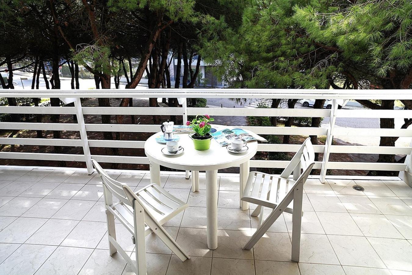 Residenza Olimpo Apartment Линяно Сабиадоро Екстериор снимка