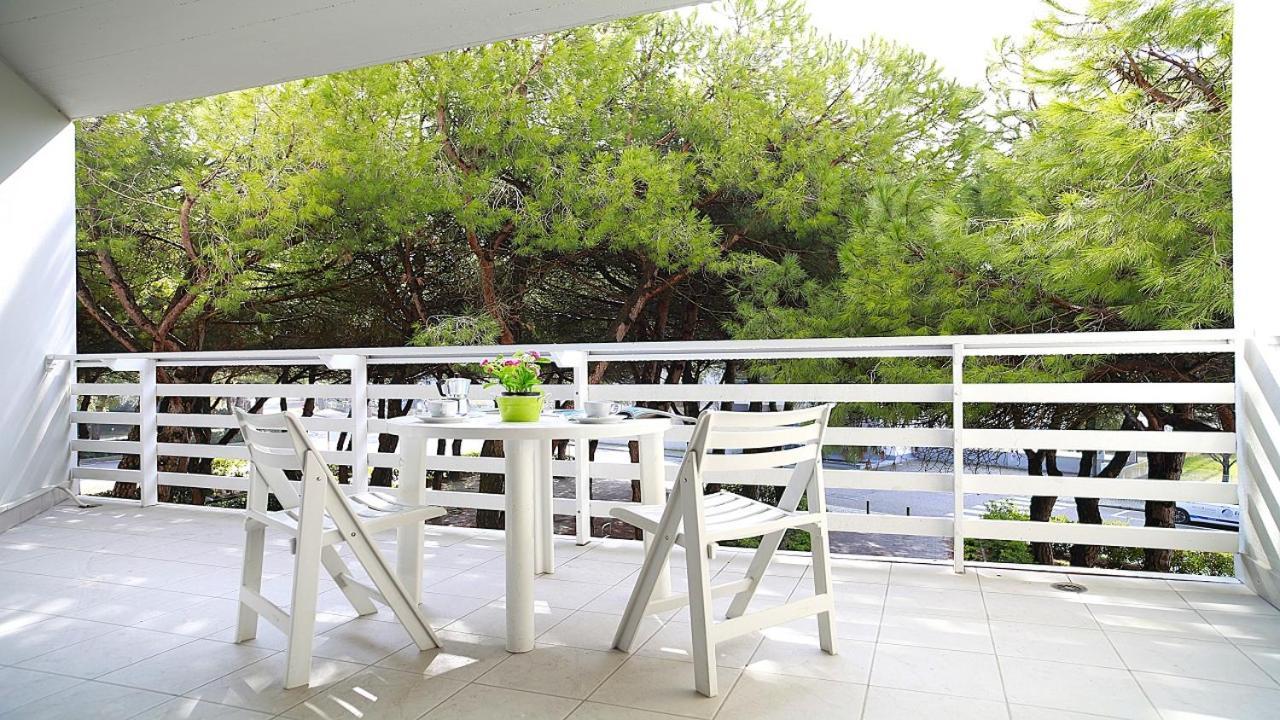 Residenza Olimpo Apartment Линяно Сабиадоро Екстериор снимка
